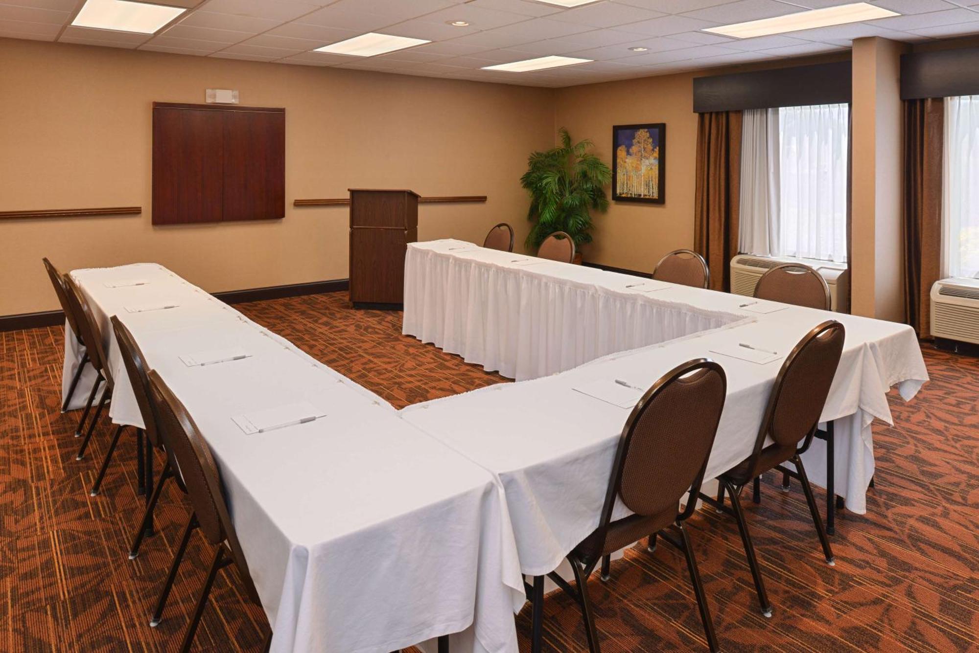Hampton Inn Carbondale Buitenkant foto